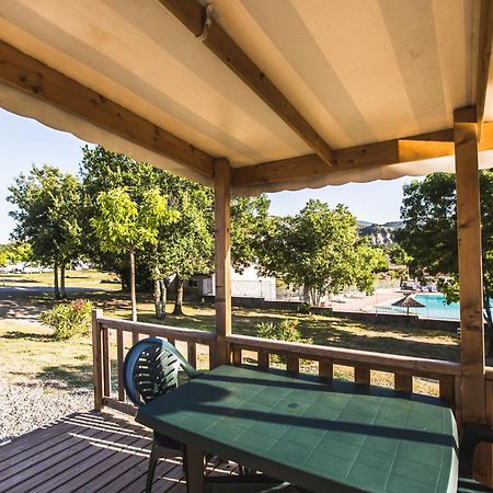 Camping La Chapouliere 吕奥姆 外观 照片