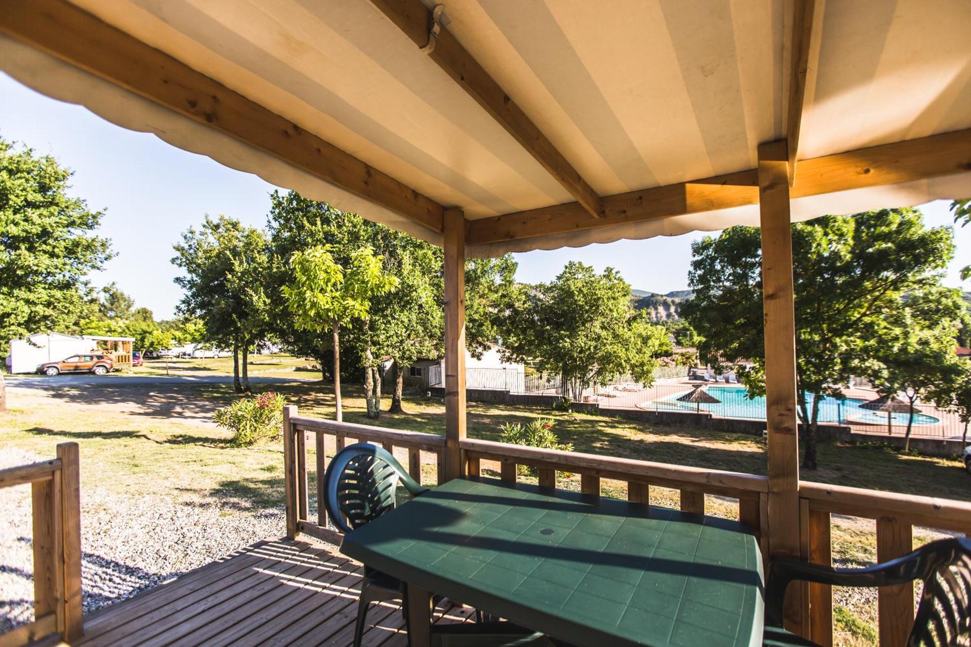 Camping La Chapouliere 吕奥姆 外观 照片