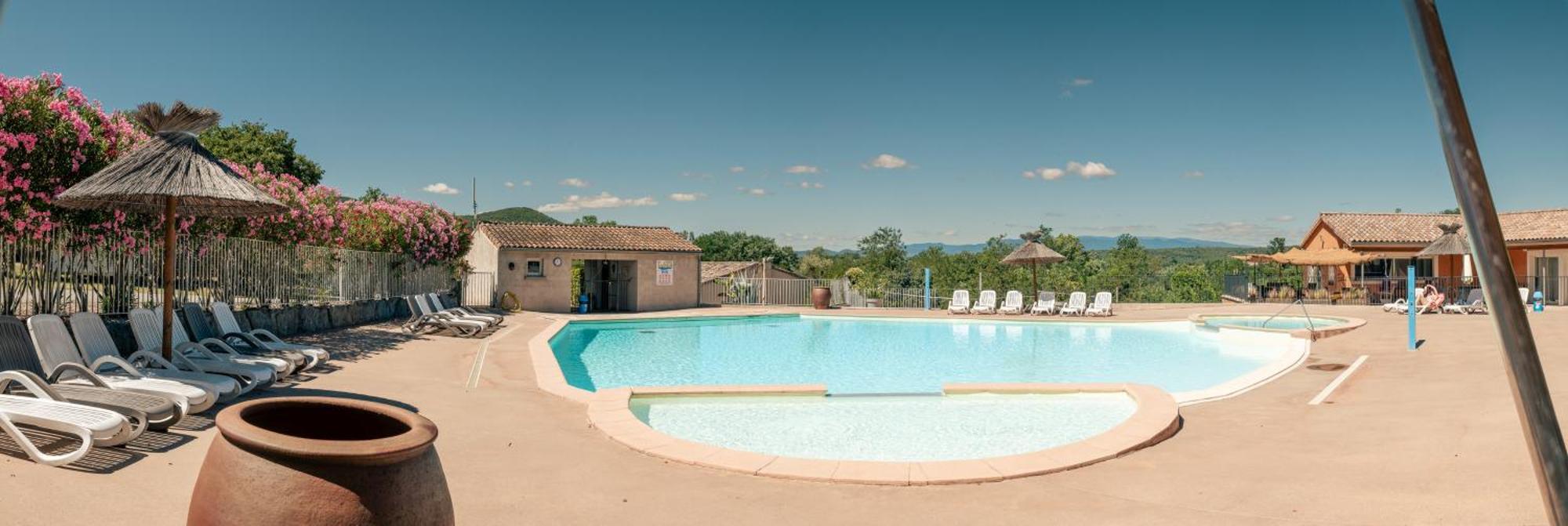 Camping La Chapouliere 吕奥姆 外观 照片
